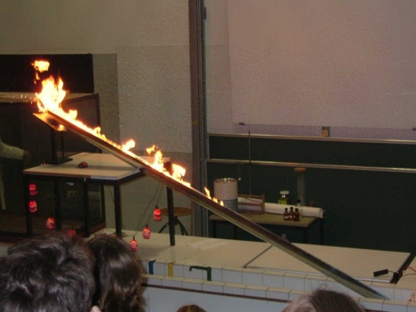 2.JPG