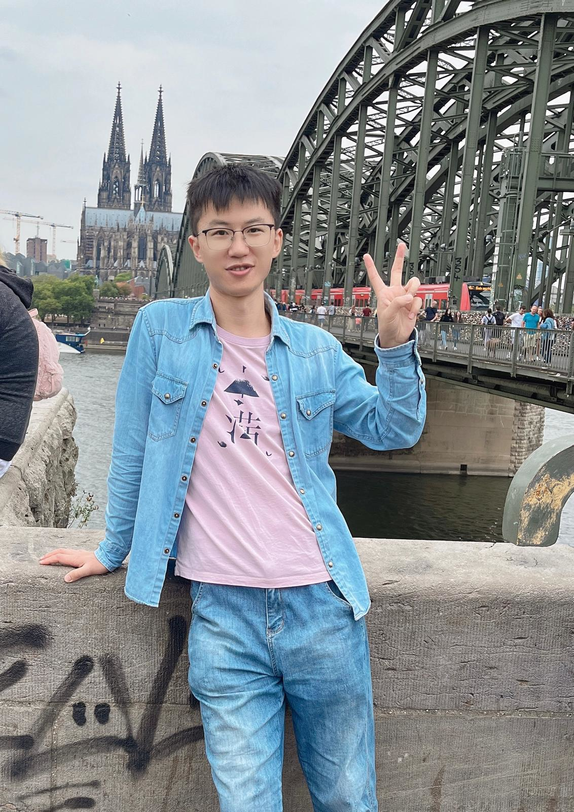 Yangxin Chen